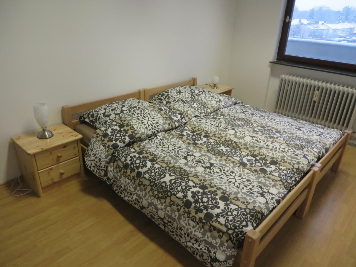 Pension Bergblick Unterhaching Bagian luar foto